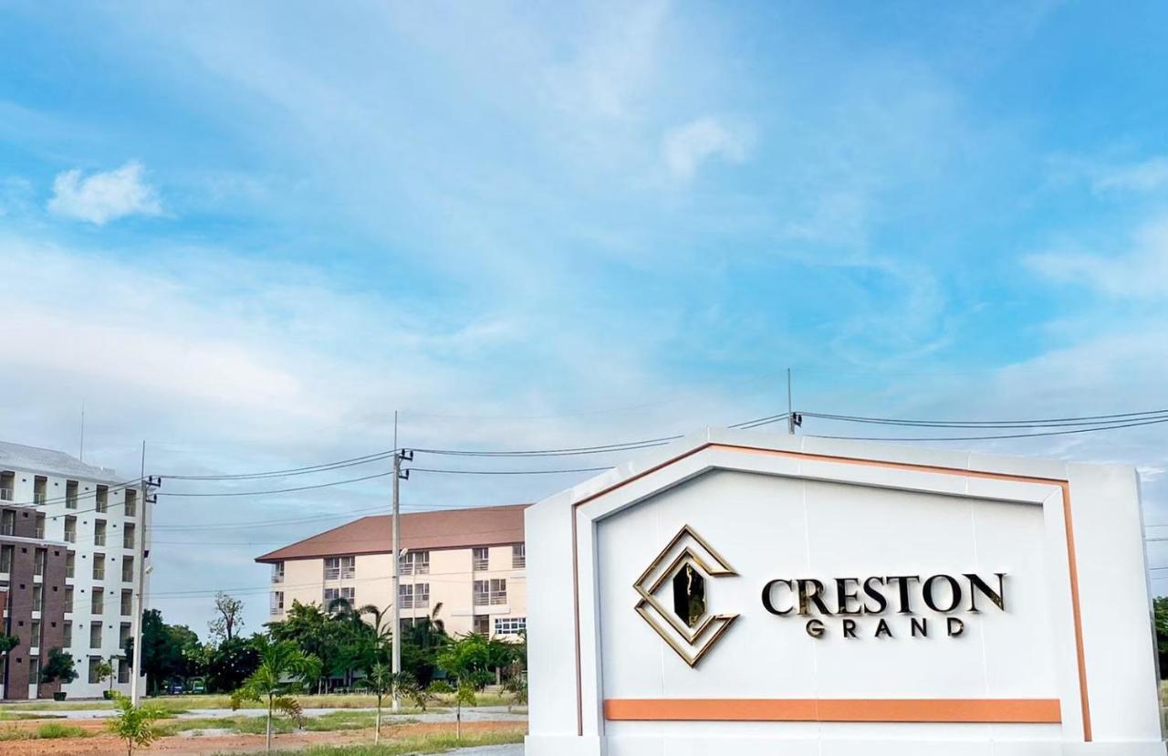 Creston Grand Hotel Suphan Buri Bagian luar foto