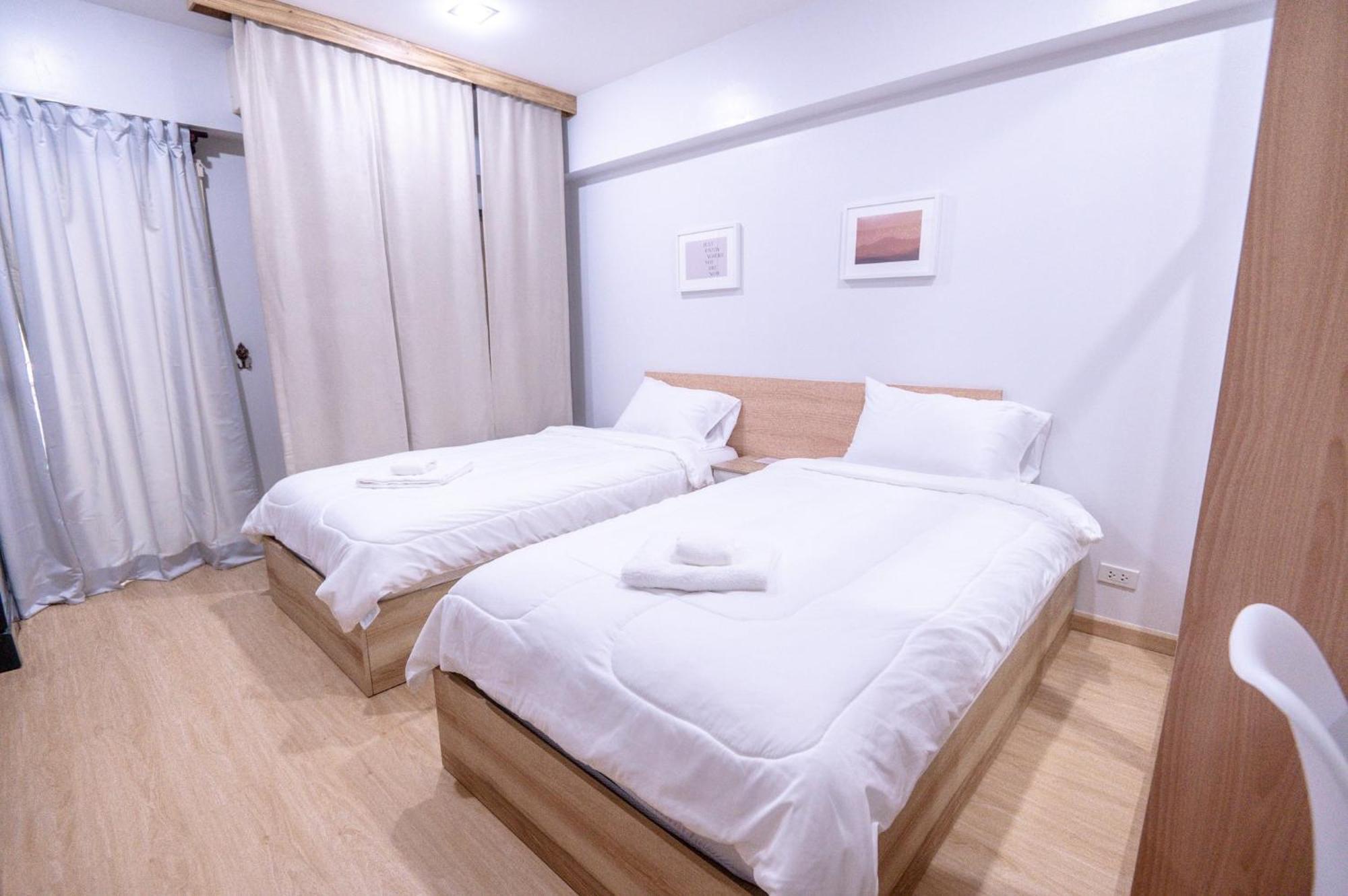 Creston Grand Hotel Suphan Buri Bagian luar foto